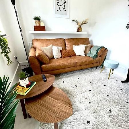 High-End 2 Bed Maisonette In Beaulieu Park Broomfield  Buitenkant foto
