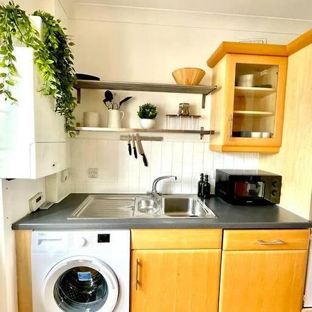 High-End 2 Bed Maisonette In Beaulieu Park Broomfield  Buitenkant foto