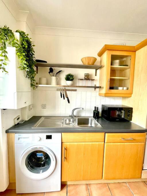 High-End 2 Bed Maisonette In Beaulieu Park Broomfield  Buitenkant foto